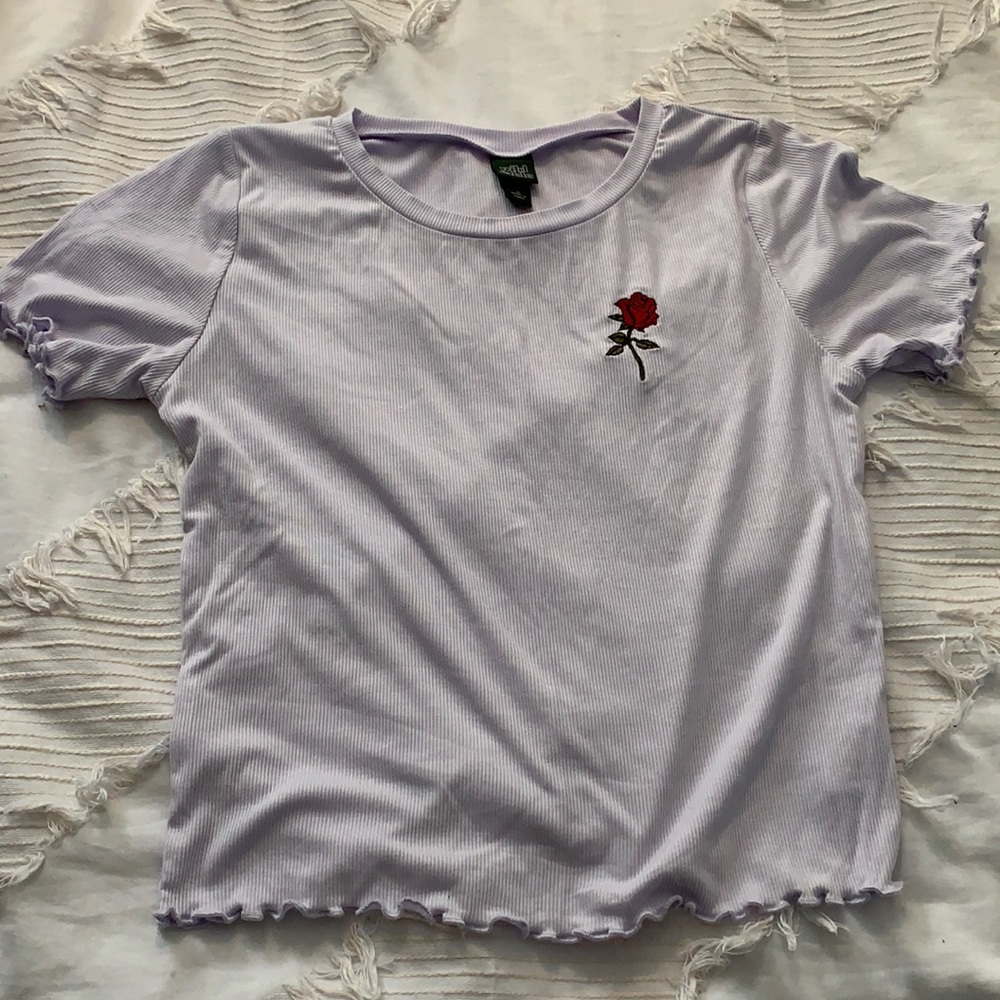 Lettuce hem crop tee